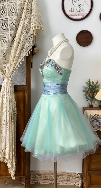 Stunning Homecoming Dress Sweetheart Rinestone Tulle Back to School Outfits Party Dress  D6492
