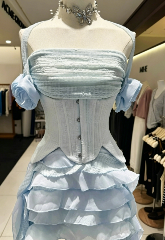 Stunning Homecoming Dress Strapless Flouncing Cascade Back to School Outfits Party Dress  D6555