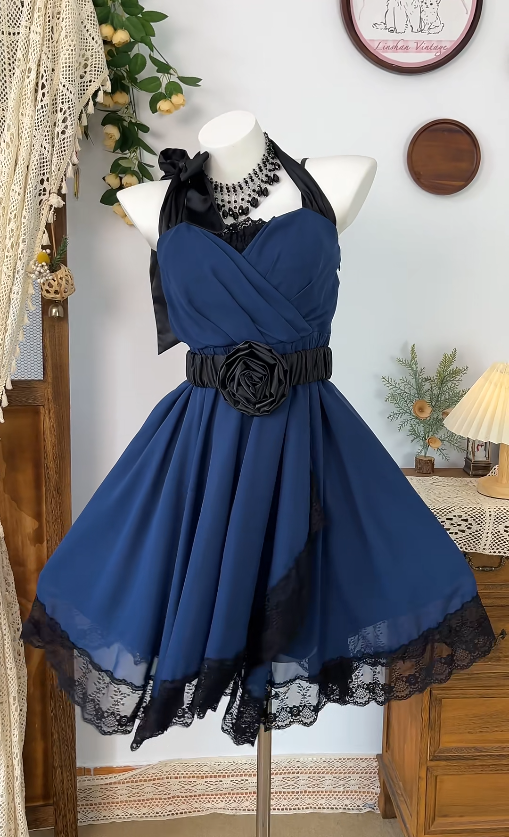Elegant Homecoming Dress Halter Pleated Flower LaceBack to School Outfits Party Dress  D6588