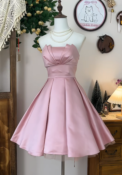 Chic Homecoming Dress Strapless Pleated Back to School Outfits Party Dress  D6626