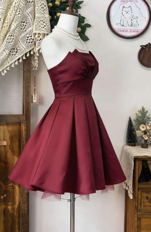 Chic Homecoming Dress Strapless Pleated Back to School Outfits Party Dress  D6626