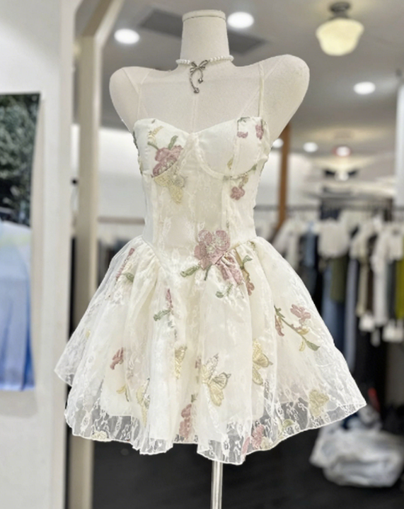 New Homecoming Dress Sweetheart Lace Pleated Back to School Outfts Party Dress D6779