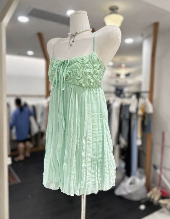 New Homecoming Dress Spaghetti Strap Flower Pleated Back to School Outfts Party Dress D6778