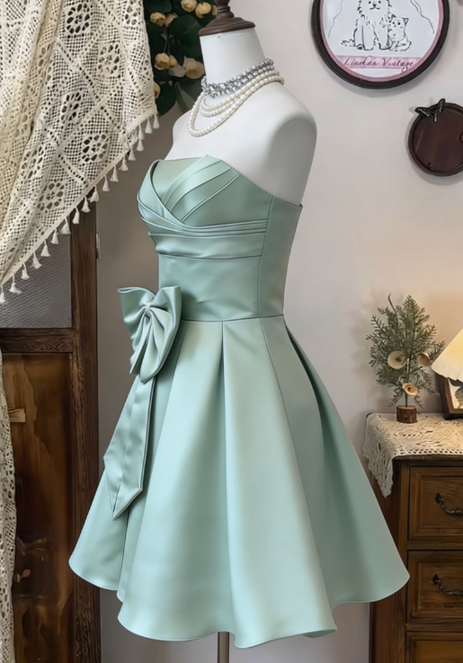 Chic Homecoming Dress Strapless Pleated Bowknot Back to School Outfits Party Dress  D6622