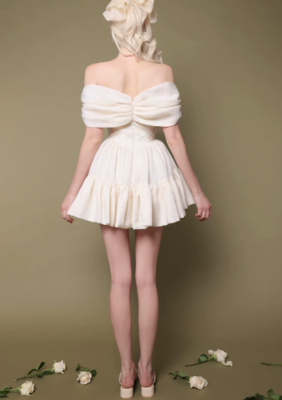 Elegant Homecoming Dress Off the Shoulder Flouncing Pleated Back to School Outfits Party Dress D6795