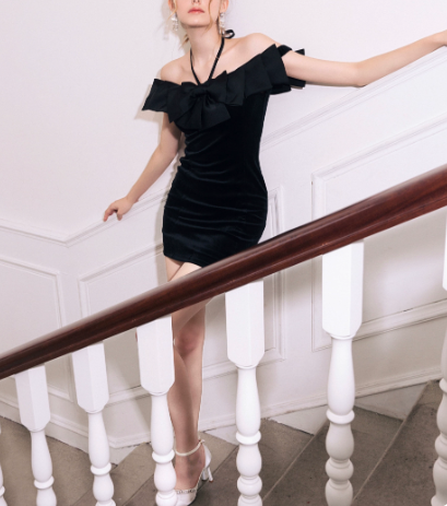 Elegant Homecoming Dress Off the Shoulder Black Bowknot Back to School Outfits Party Dress D6802