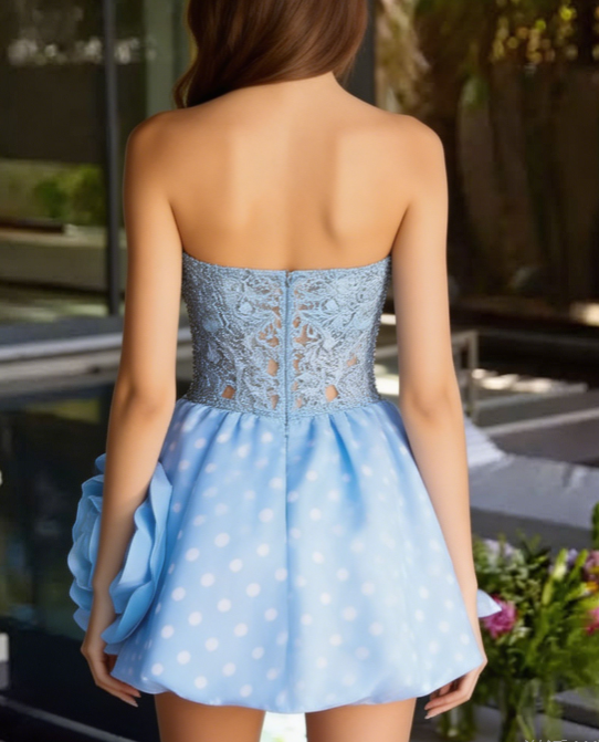 Stunning Homecoming Dress Strapless Flower Applique Back to School Outfits Party Dress D6814