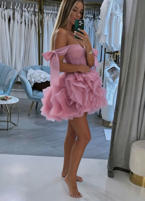 Stunning Homecoming Dress Off the Shoulder Tulle Cascade Back to School Outfits Party Dress D6843