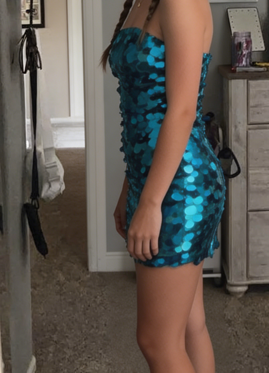 Pretty Homecoming Dress Strapless Hugging Sequins Back to School Outfits Party Dress D6710