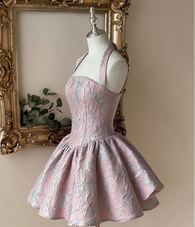 Beautiful Homecoming Dress Halter Pleated Back to School Outfits Party Dress D7165