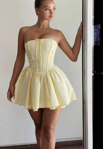 Beautiful Homecoming Dress Strapless Pleated Bowknot Lace Back to School Outfits Party Dress D7202