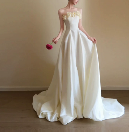 Elegant Wedding Dress Strapless Pleated Flower A Line Wedding Dress Prom Dress D7257