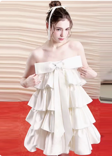 Charming Homecoming Dress Strapless Bowknot Cascade Pleated Back to School Outfits Party Dress D7311