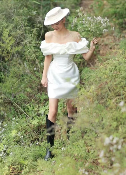 Charming Homecoming Dress Off the Shoulder Pleated Back to School Outfits Party Dress D7318