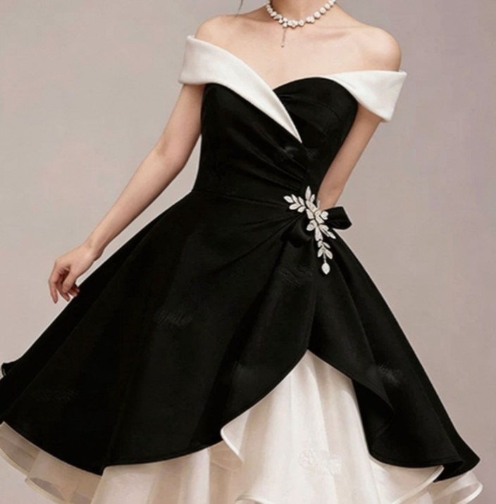 Charming Homecoming Dress Off the Shoulder Rinestone Tulle Pleated Back to School Outfits Party Dress  D7353