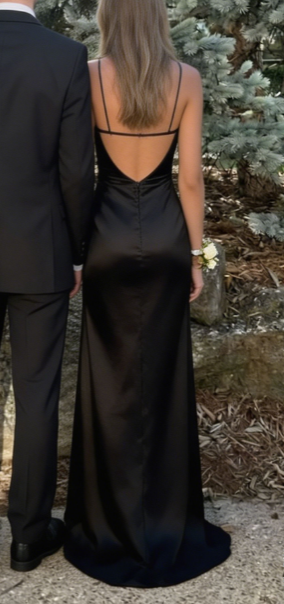 Robe de soirée sirène en satin noir, longue et simple, à bretelles, D678