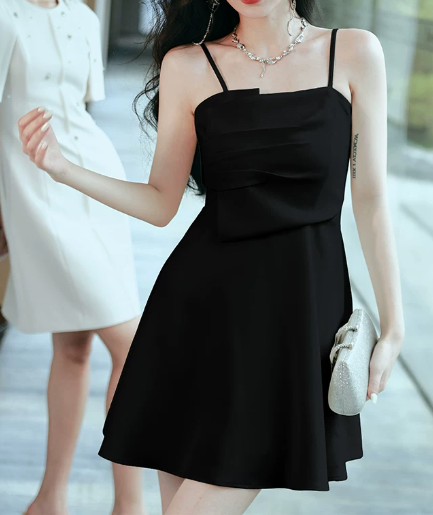 Nice Homecoming Dress Spaghetti Strap Black Pleated Back to School Outfits Party Dress D7442