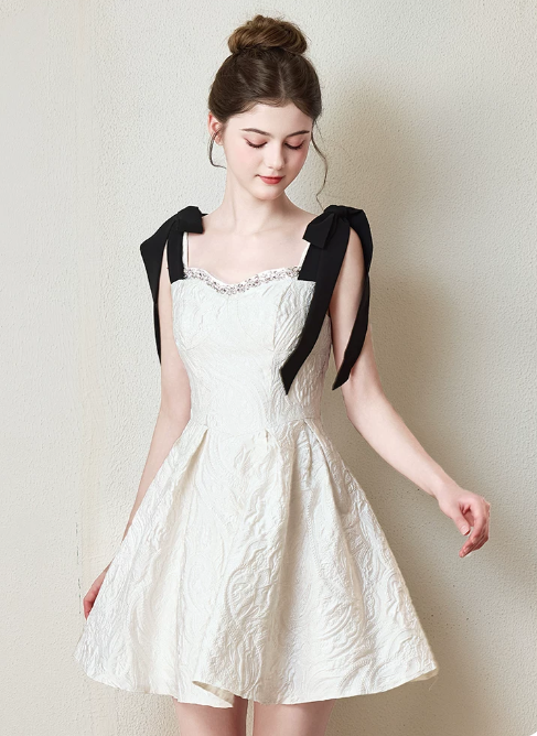 Nice Homecoming Dress Spaghetti Strap Bowknot Pleated Back to School Outfits Party Dress D7445
