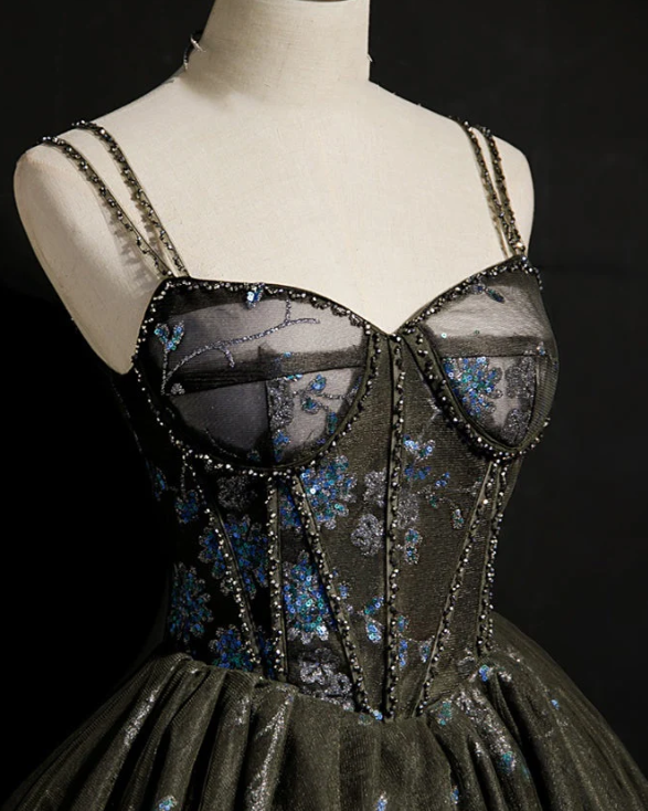 Unique Homecoming Dress Spaghetti Strap Lace Sweetheart Beaded Back to School Outfits Party Dress  D7707