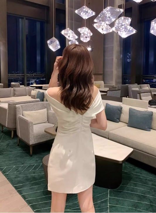 Vintage White Off-the-shoulder Satin Short Party Dress Homecoming Dresses D1454