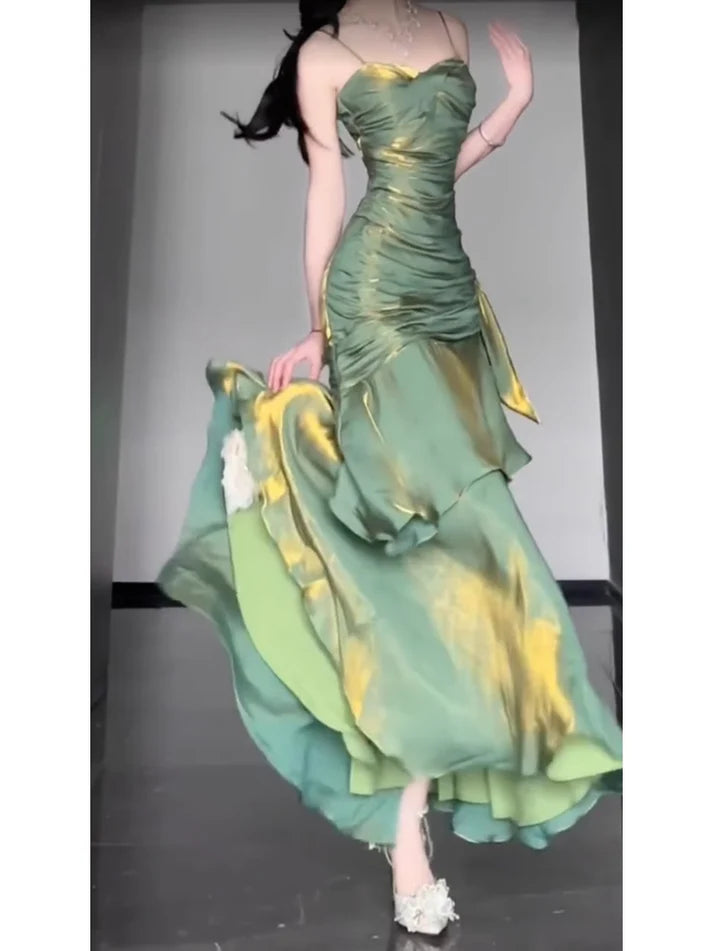 Vintage Green Spaghetti Strap Ruffle Design Elegant A-line Satin Evening Dress Prom Dress D1598