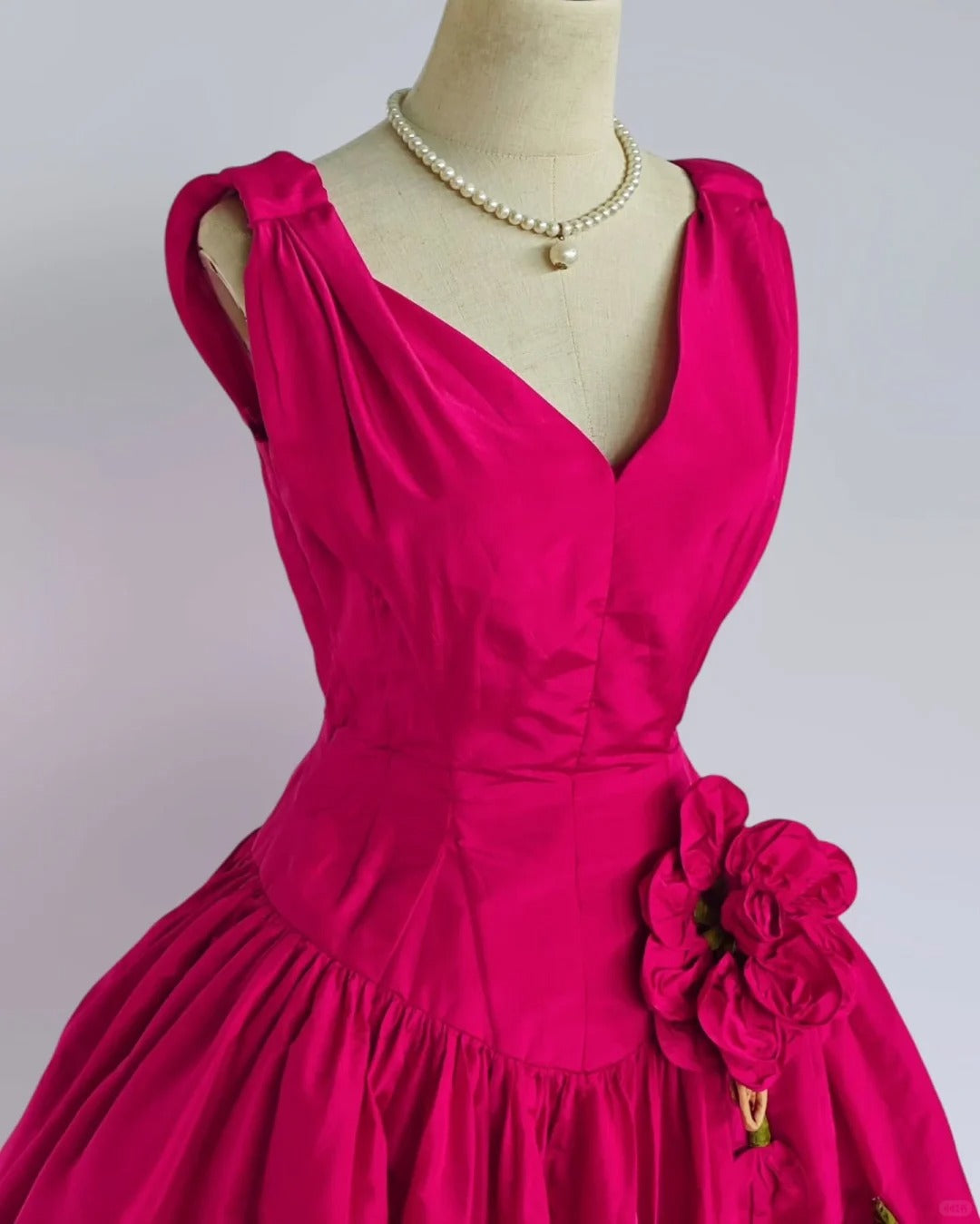 Chic Homecoming Dress V Neck Flower Dress Back to School Outfits Party Dress  D6407