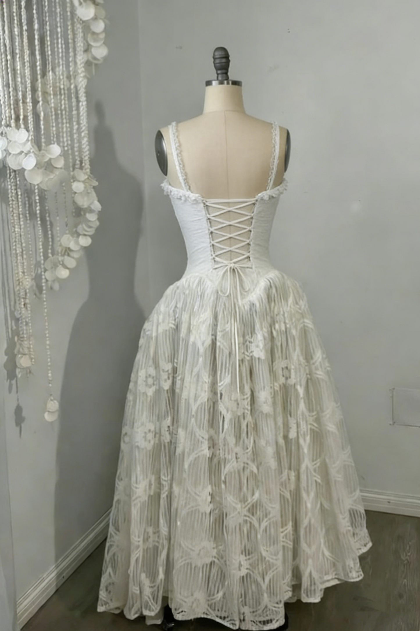 White Spaghetti Straps A-Line Lace Vintage Wedding Dress Long Party Dress, D999