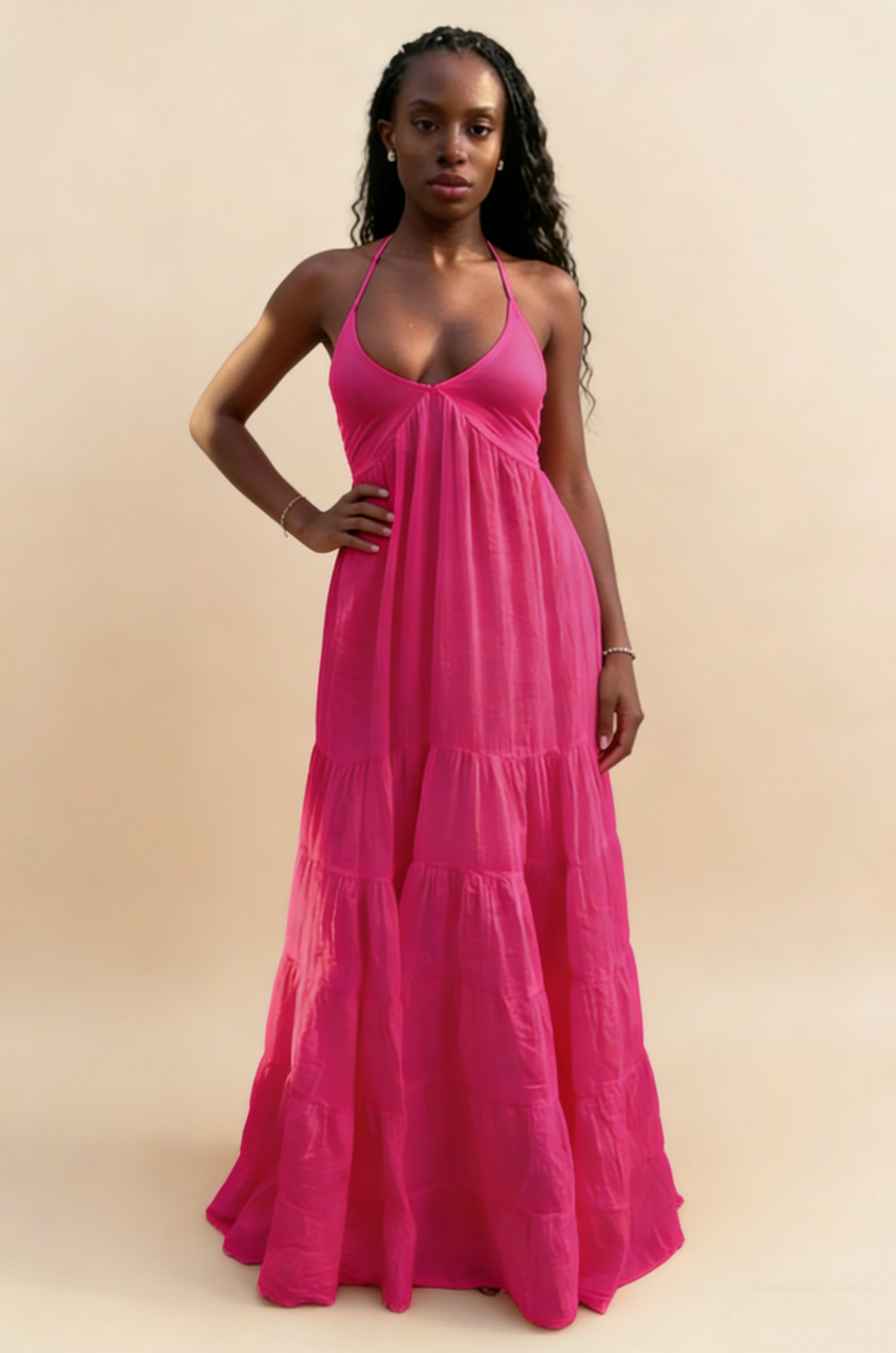 Hübsches weißes Neckholder-A-Linien-Chiffon-Lang-Partykleid, modisches Sommerkleid, D1015