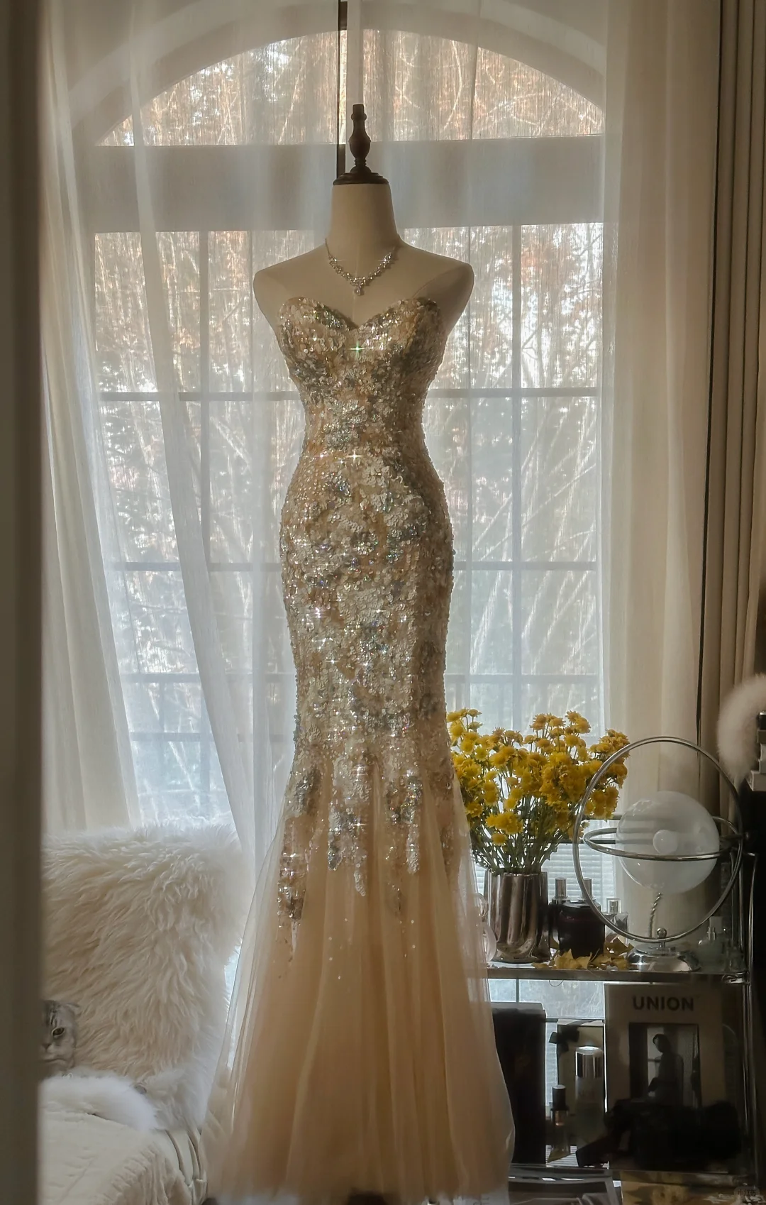 Elegant Mermaid Golden Sparkling Strapless Elegant Beaded Shinny Chiffon Evening Dress Prom Dress D1470