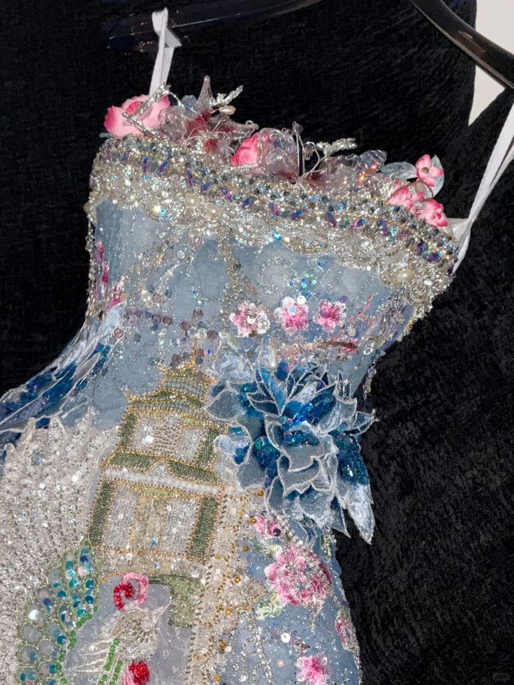 Chic Spaghetti Strap Embroidery Sequins Hugging Mermaid Flower Rinestone Long Party Dress Prom Gown Evening Dress D7490