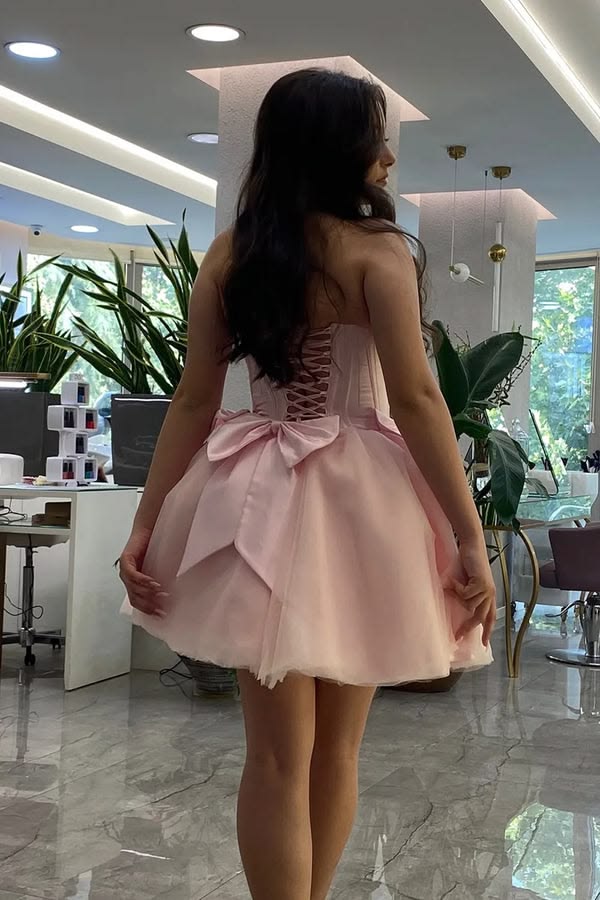 Fashionable Homecoming Dress Strapless Bowknot Tulle A-Line Back to School Outfits Party Dress D7832
