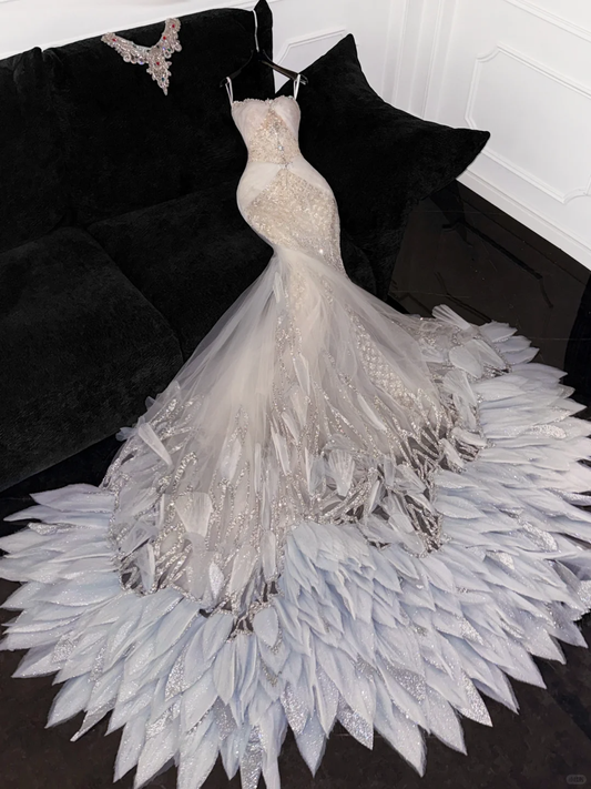 Wunderschönes Elfenbein Herzausschnitt Tüll Funkelndes Pailletten Design Elegantes Meerjungfrau Bodenlanges Brautkleid D1636