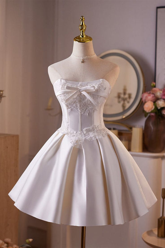 Unique Homecoming Dress Strapless Bowknot Applique Back to School Outfits Party Dress D7755