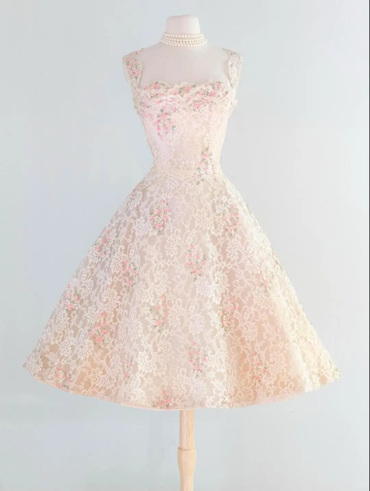 Retro Pink Floral Exquisite Embroidery Design A-Line Short Homecoming Dress Party Dress  D1670