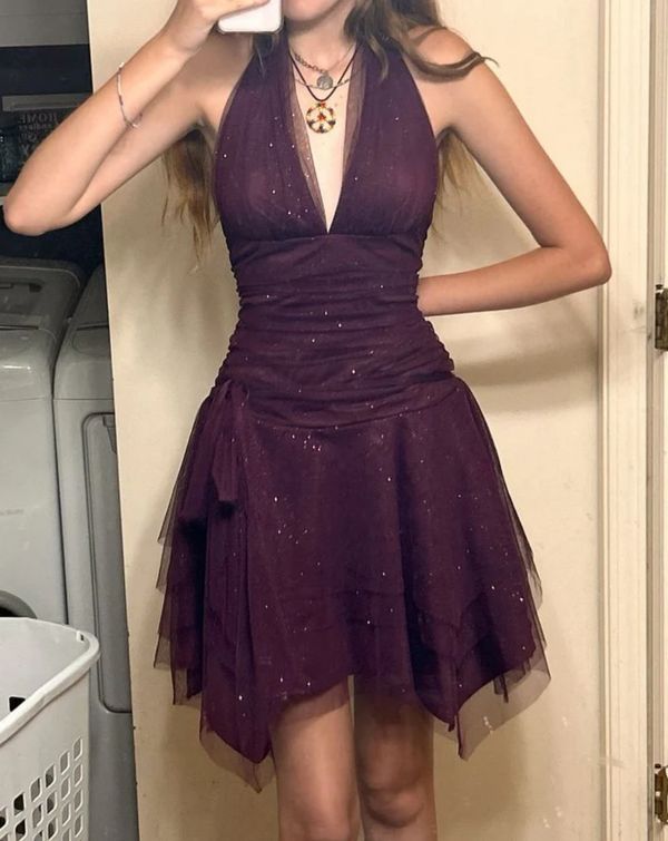 Pretty Homecoming Dress Halter Sequins Tulle Back to School Outfits Party Dress D6702