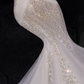 Wunderschönes Elfenbein Herzausschnitt Tüll Funkelndes Pailletten Design Elegantes Meerjungfrau Bodenlanges Brautkleid D1636