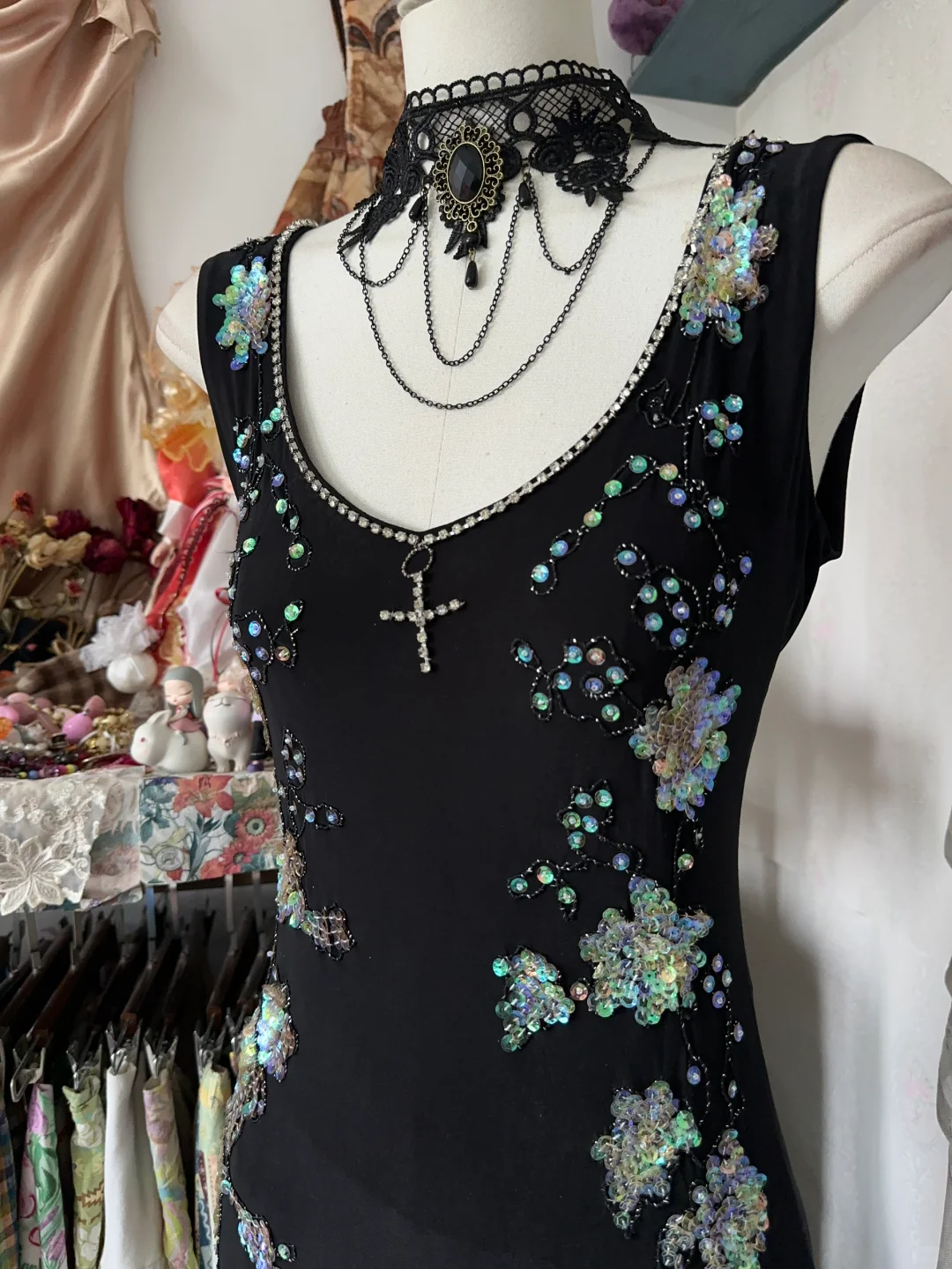 Black Sleeveless Beading Sequins Vintage Long Evening Party Dress, D319