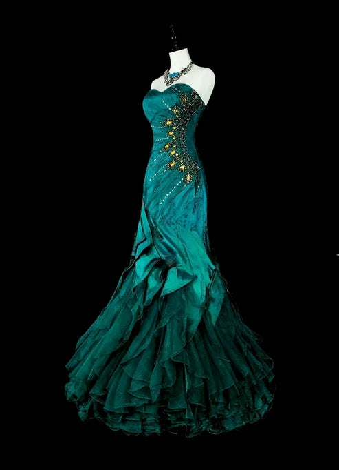 Retro Green Strapless Mermaid Beading Ruffles Vintage Long Evening Party Dress, D898