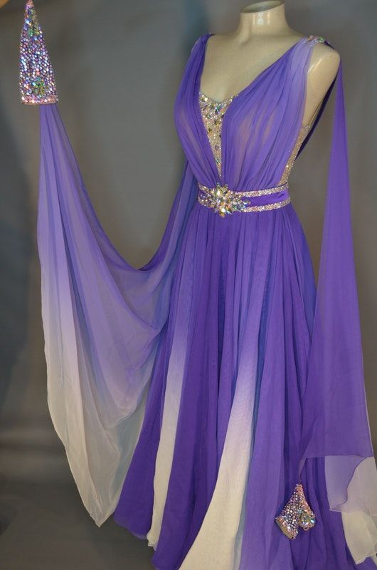 Robe de soirée longue en mousseline de soie violette ombrée, coupe trapèze, avec perles, style vintage, D581