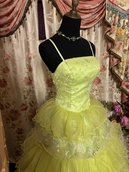 Grasgrünes A-Linien-Abendkleid mit Stufenmuster im Vintage-Stil, lang, D608