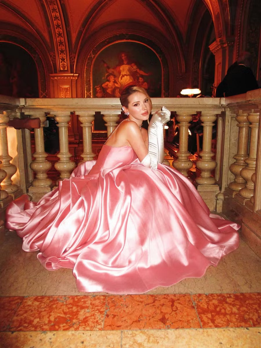 Elegant Wedding Dress Strapless Pleated Wedding Dress Prom Dress D7231