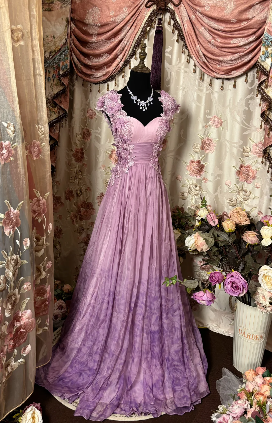 Elegant Ombre Sweetheart A-Line Appliques Long Party Dress Evening Gown, D626