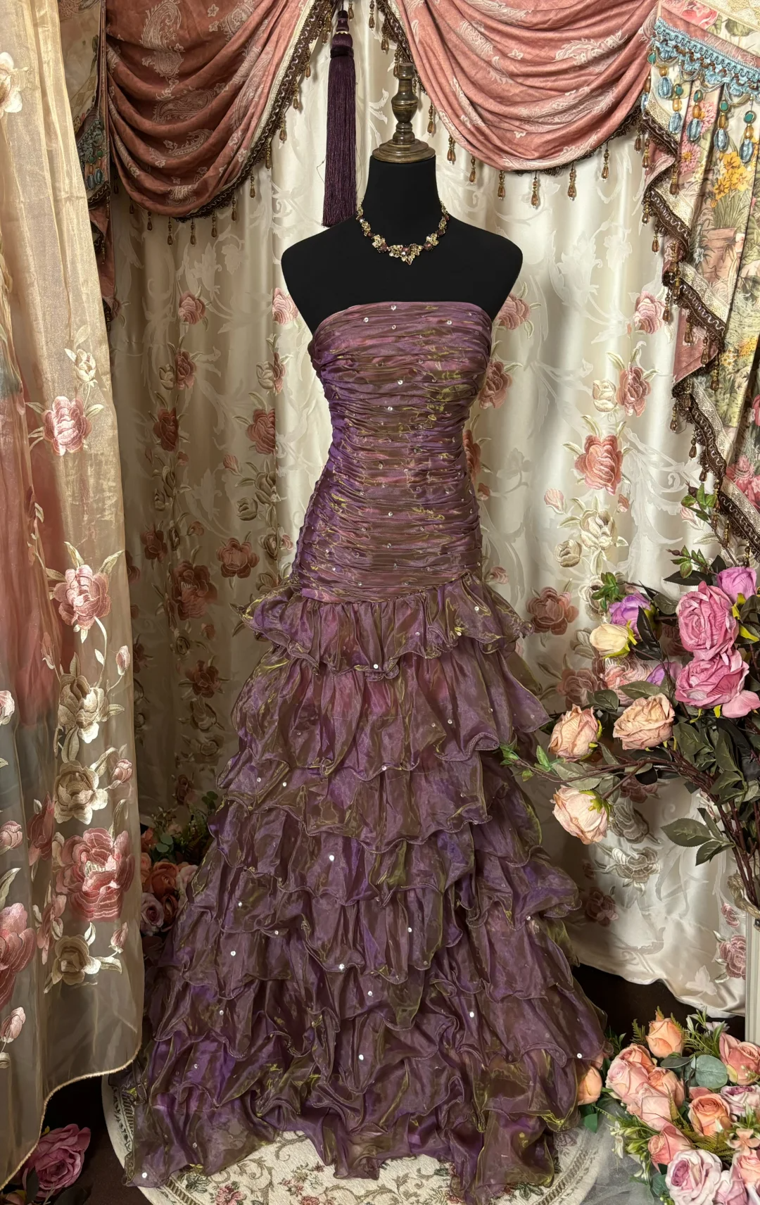 Elegant Strapless A-Line Organza Tiered Retro Long Party Dress Evening Gown, D627