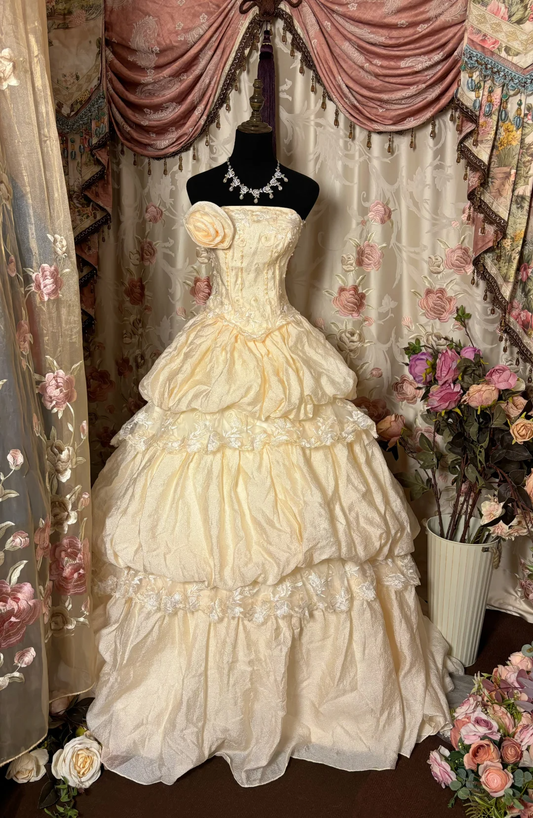 Robe de soirée longue style rétro sans bretelles, coupe trapèze, couleur champagne, D629