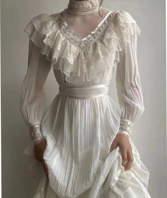 White High Neck Long Sleeves A-Line Chiffon Lace Vintage Long Party Dress, D640