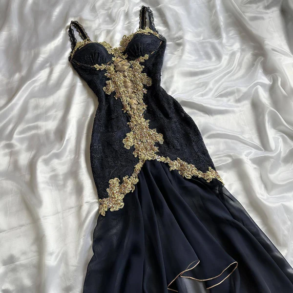 Black Straps Lace Appliques Sheath Long Party Dress Vintage Prom Dress, D702