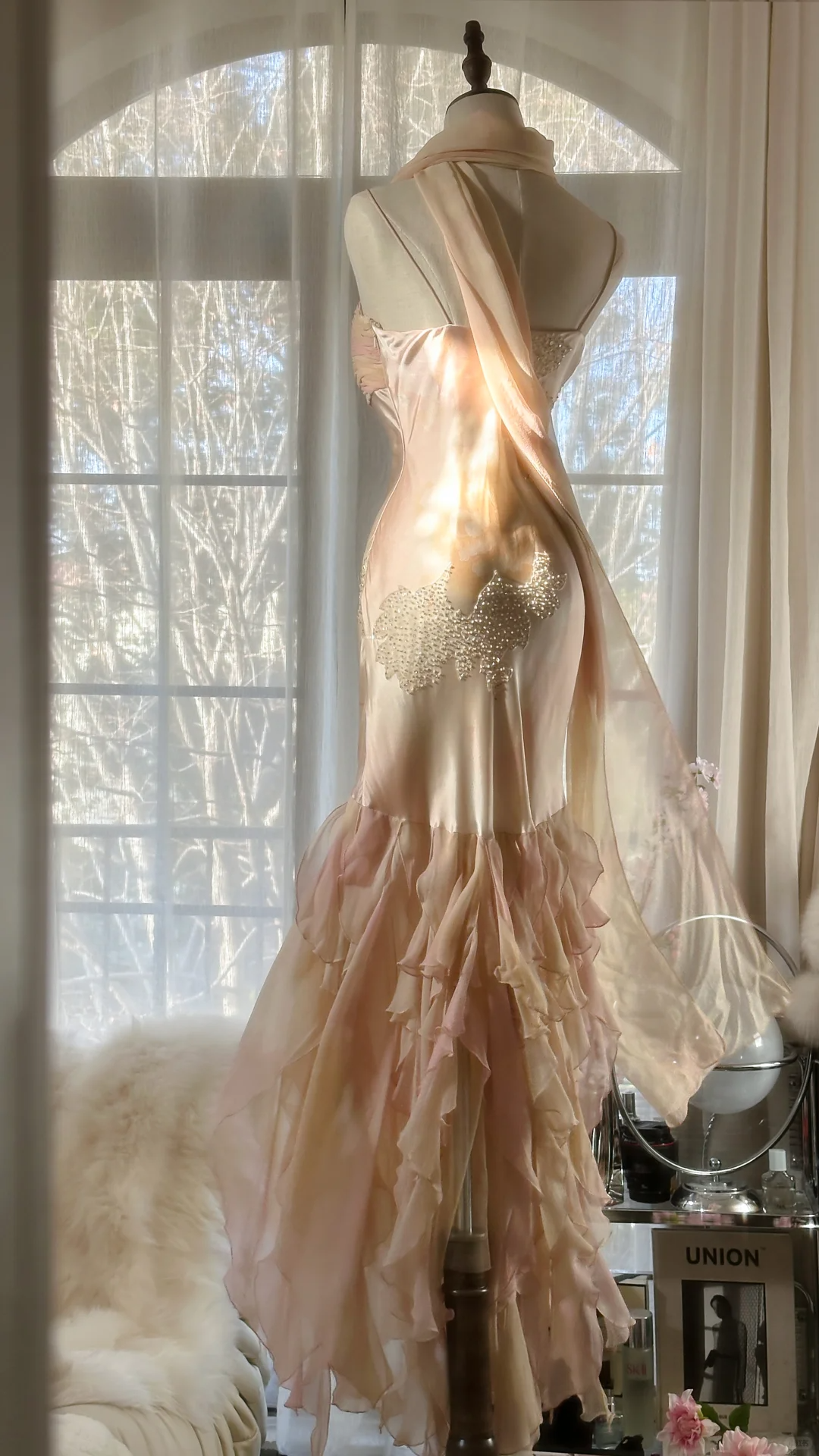 Light Pink Straps Mermaid Tiered Beaing Vintage Long Party Dress Evening Gown, D732