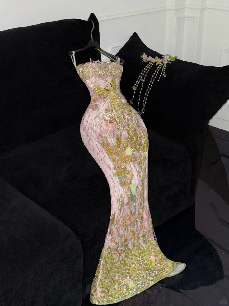 Chic Spaghetti Strap Embroidery Tulle Sequins Hugging Rinestone Long Party Dress Prom Gown Evening Dress D7489