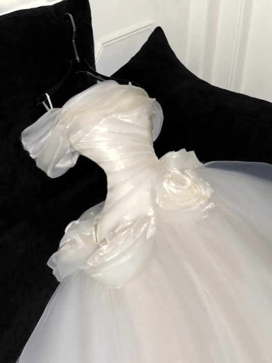 Elegant Ivory 3D Flowers Design A-Line Tulle Wedding Dress Prom Dress Evening Dress Ball Gown D1686