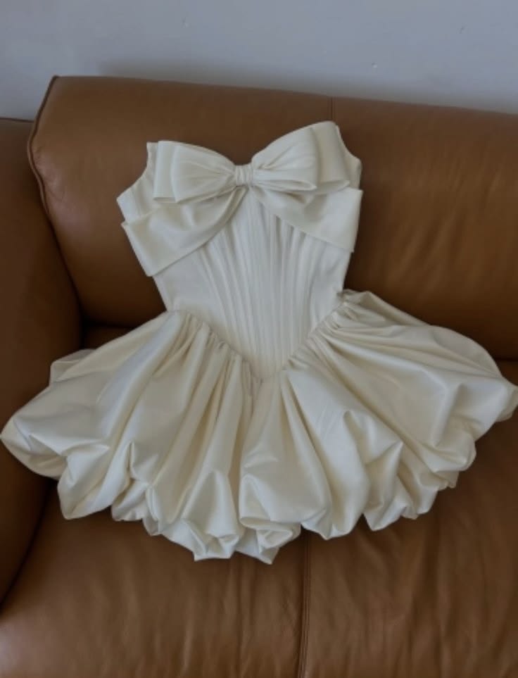 Elegant Homecoming Dress Strapless Pleated Bowknot Back to School Outfits Party Dress D6657